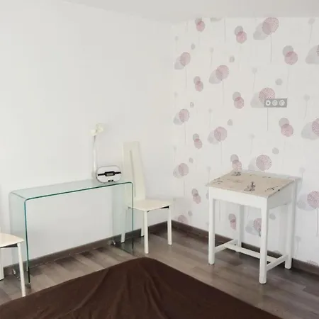 Apartment Awesome In With Wifi Sauvian